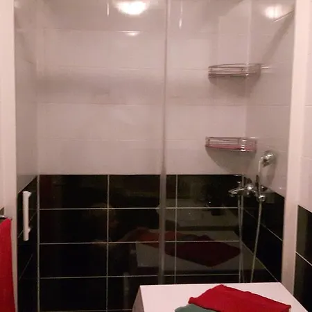 Apartman P&r マカルスカ